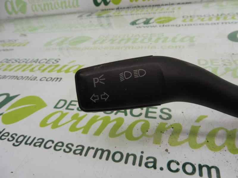 Recambio de mando intermitentes para audi a4 berlina (8e) 1.9 tdi (96kw) referencia OEM IAM 4E0953513A  