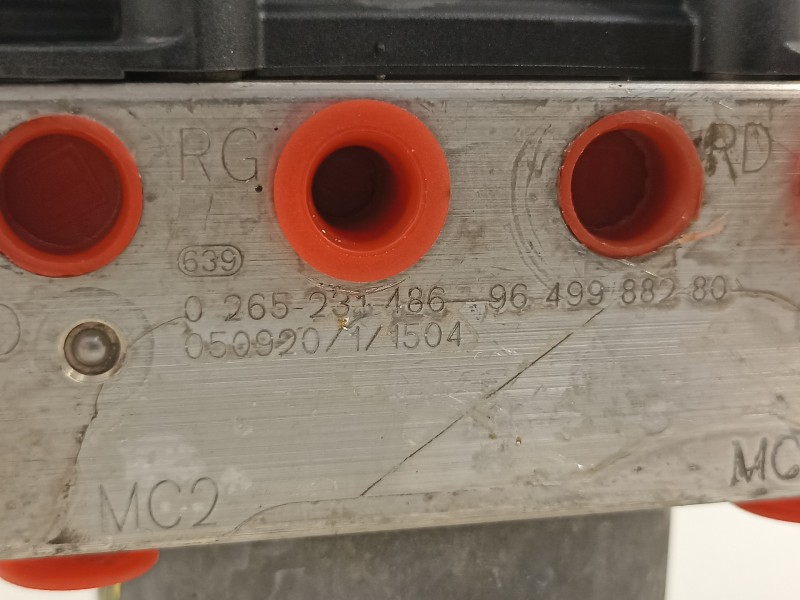 Recambio de abs para citroën c4 berlina sx referencia OEM IAM 9659457180  