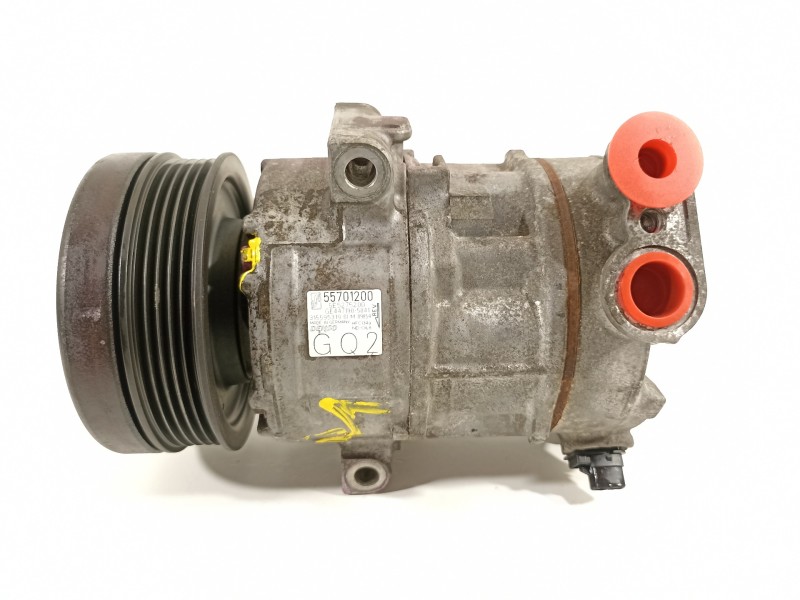 Recambio de compresor aire acondicionado para opel corsa d cmon referencia OEM IAM 55701200  