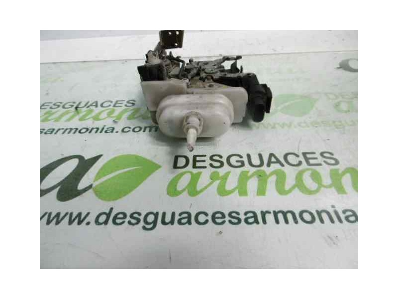 Recambio de cerradura puerta delantera derecha para audi a4 avant (b5) 2.5 tdi referencia OEM IAM   