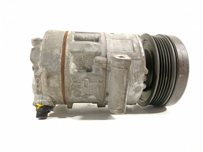 Recambio de compresor aire acondicionado para opel corsa d cmon referencia OEM IAM 55701200  