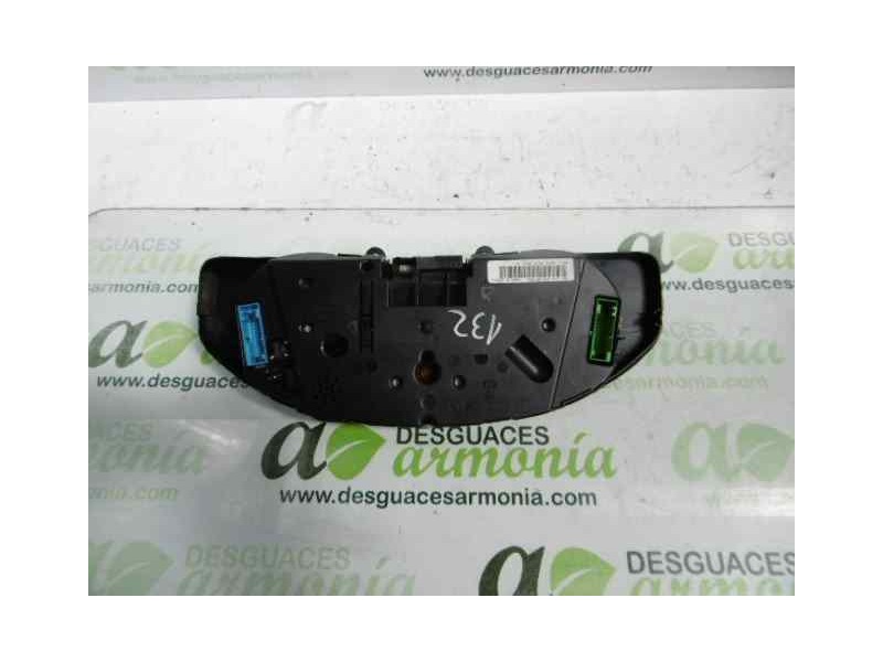 Recambio de cuadro instrumentos para audi a4 avant (b5) 2.5 tdi referencia OEM IAM 8D0907401H  