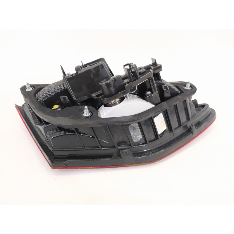 Recambio de piloto trasero derecho en porton para seat leon (5f1) reference plus referencia OEM IAM 5F0945094D 90042873 