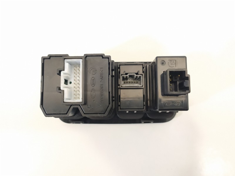 Recambio de mando multifuncion para kia rio 1.4 cat referencia OEM IAM 937001W890 299105391 