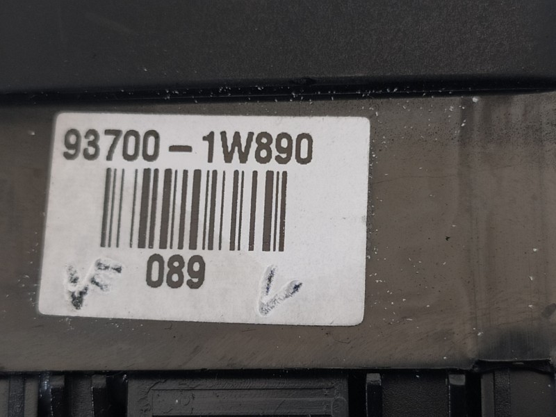 Recambio de mando multifuncion para kia rio 1.4 cat referencia OEM IAM 937001W890 299105391 