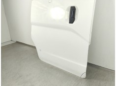 Recambio de puerta lateral corredera derecha para nissan nv 200 (m20) evalia premium referencia OEM IAM    2