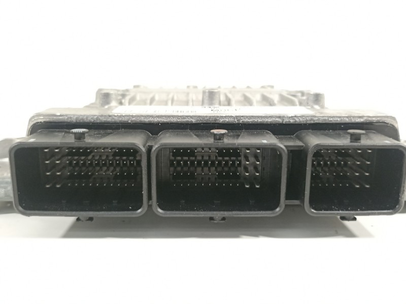 Recambio de centralita motor uce para ford focus lim. (cb4) titanium referencia OEM IAM 7M5112A650BCE 5WS40778F 