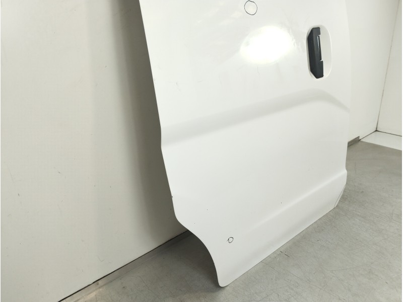 Recambio de puerta lateral corredera derecha para nissan nv 200 (m20) evalia premium referencia OEM IAM   