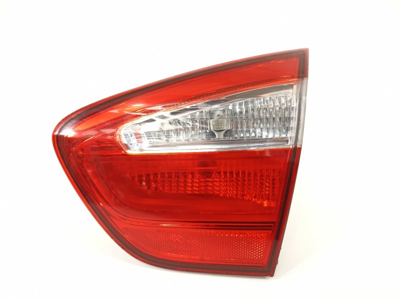 Recambio de piloto trasero derecho en porton para kia rio 1.4 cat referencia OEM IAM 924041W200  