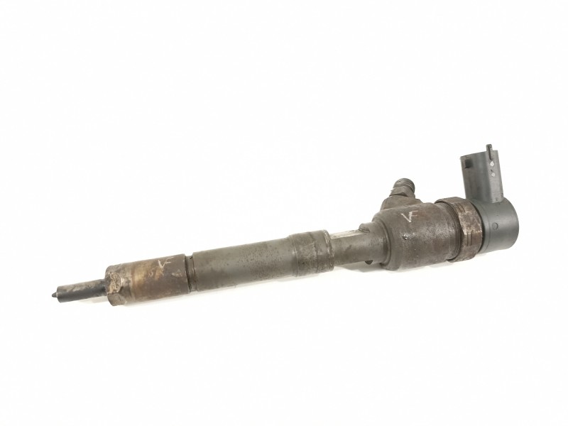 Recambio de inyector para fiat doblo active referencia OEM IAM 0445110351  