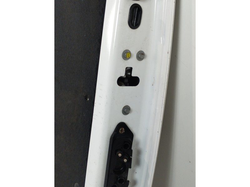 Recambio de puerta lateral corredera izquierda para nissan nv 200 (m20) evalia premium referencia OEM IAM   