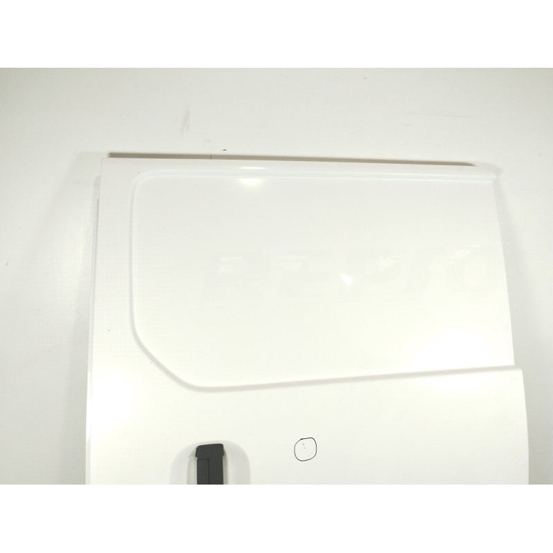 Recambio de puerta lateral corredera izquierda para nissan nv 200 (m20) evalia premium referencia OEM IAM   