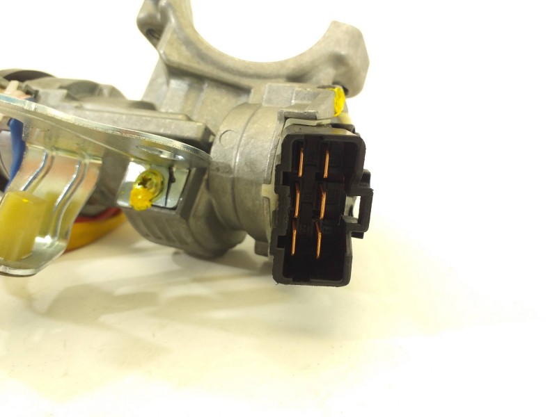 Recambio de conmutador de arranque para kia rio 1.4 cat referencia OEM IAM   