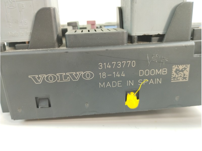 Recambio de caja reles / fusibles para volvo xc60 kinetic 2wd referencia OEM IAM 31473770  