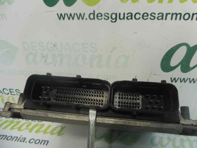 Recambio de centralita motor uce para chrysler voyager (rg) 2.5 crd se referencia OEM IAM P04727664AD 0281010814 