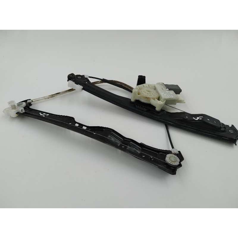 Recambio de elevalunas delantero derecho para peugeot 308 sw allure referencia OEM IAM 9678189780  