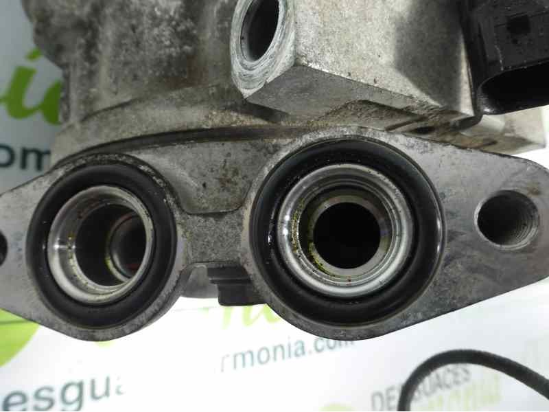 Recambio de compresor aire acondicionado para ford focus berlina (cap) sport referencia OEM IAM 3M5H19D629SA  