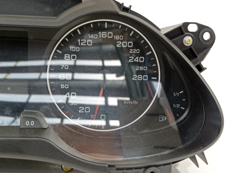 Recambio de cuadro instrumentos para audi a4 ber. (b8) básico referencia OEM IAM 8K0920930M  
