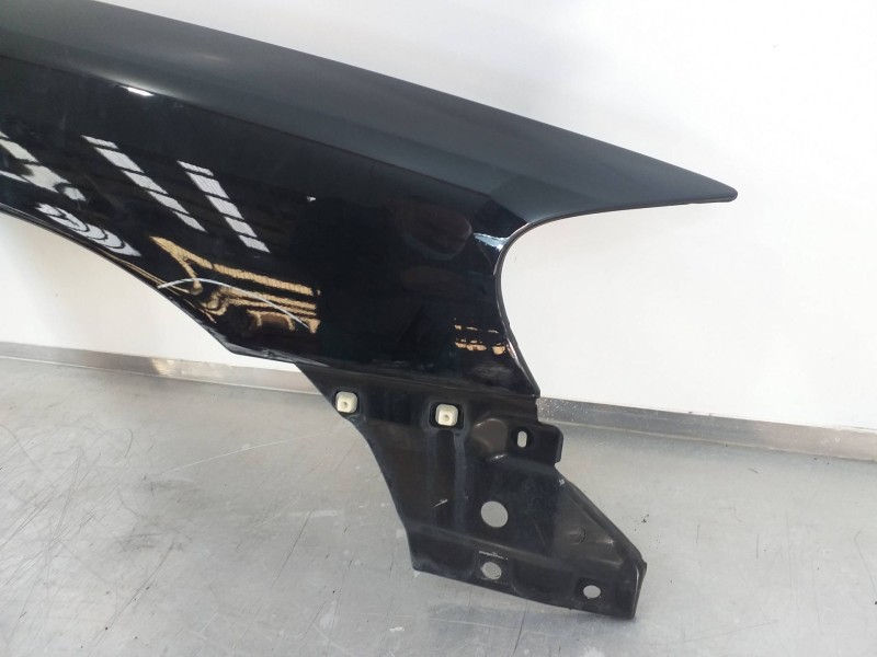 Recambio de aleta delantera derecha para volvo s60 berlina 2.4 d referencia OEM IAM   