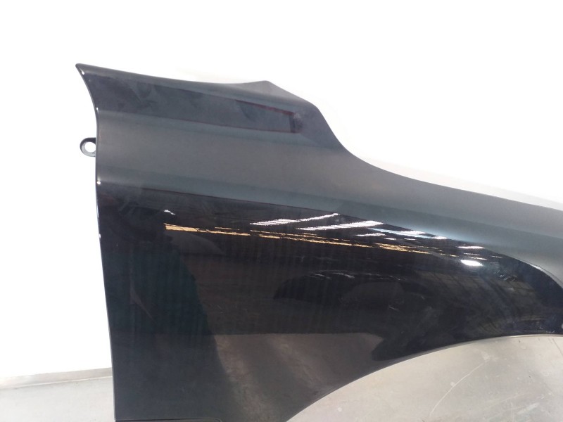 Recambio de aleta delantera derecha para volvo s60 berlina 2.4 d referencia OEM IAM   