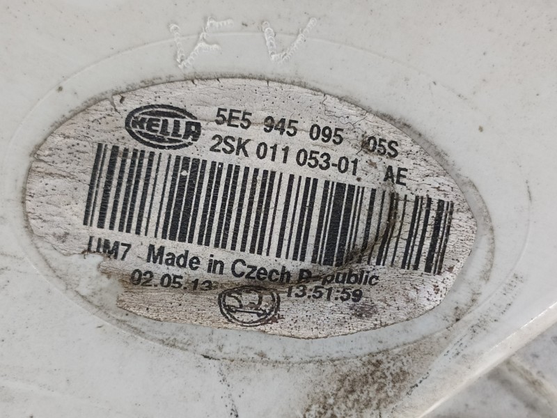 Recambio de piloto trasero izquierdo para skoda octavia lim. (5e3) elegance referencia OEM IAM 5E5945095 2SK011053 