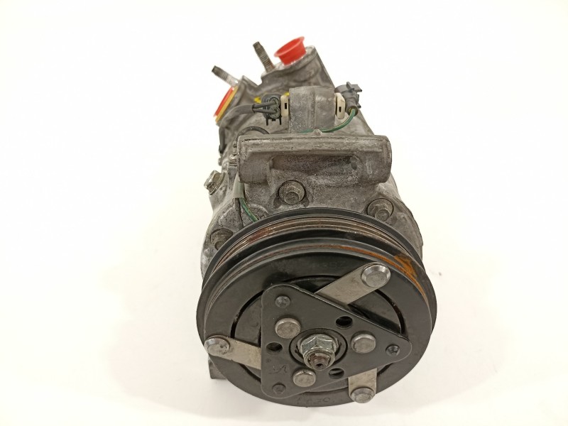 Recambio de compresor aire acondicionado para volvo v60 kombi 2.4 diesel cat referencia OEM IAM 36011428  