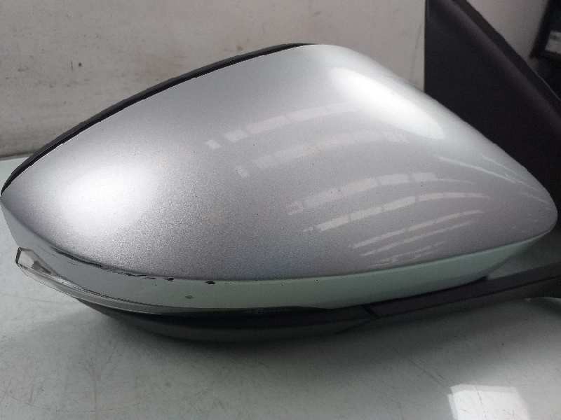 Recambio de retrovisor derecho para skoda octavia lim. (5e3) elegance referencia OEM IAM 5E0857934  