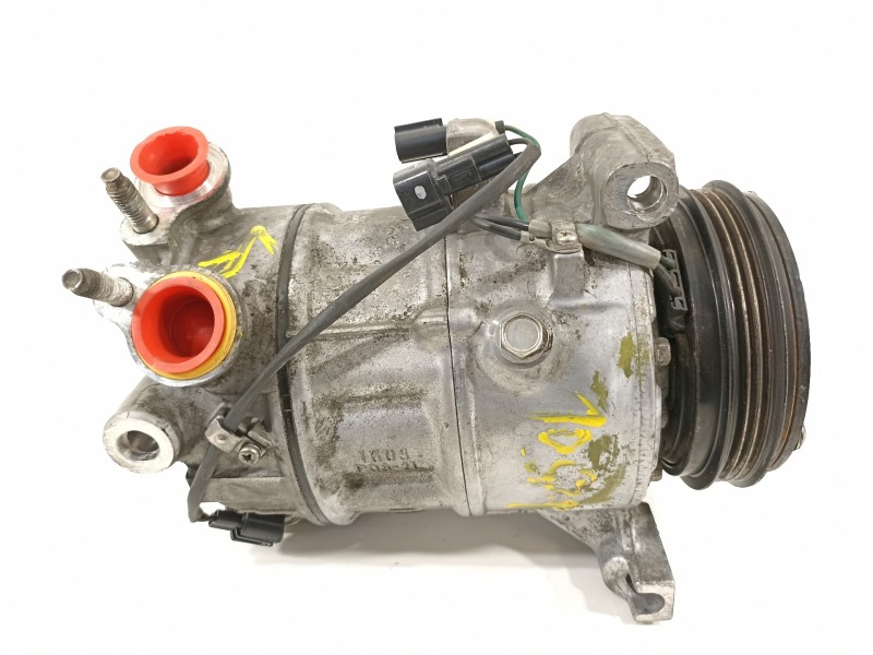 Recambio de compresor aire acondicionado para volvo v60 kombi 2.4 diesel cat referencia OEM IAM 36011428  