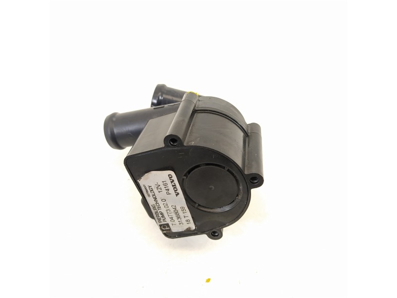 Recambio de bomba agua para volvo xc60 kinetic 2wd referencia OEM IAM 518705 704773 31368042