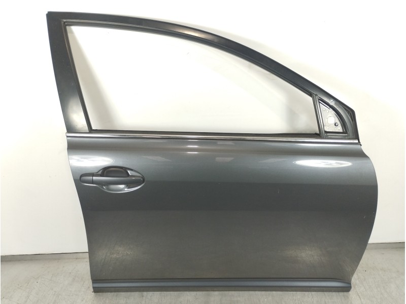 Recambio de puerta delantera derecha para toyota avensis berlina (t25) 2.2 d-4d executive berlina (5-ptas.) referencia OEM IAM  