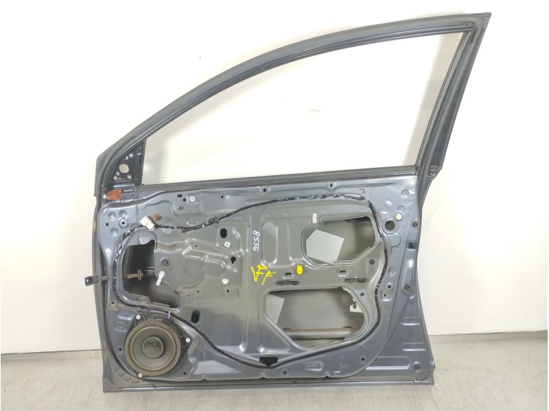 Recambio de puerta delantera derecha para toyota avensis berlina (t25) 2.2 d-4d executive berlina (5-ptas.) referencia OEM IAM  