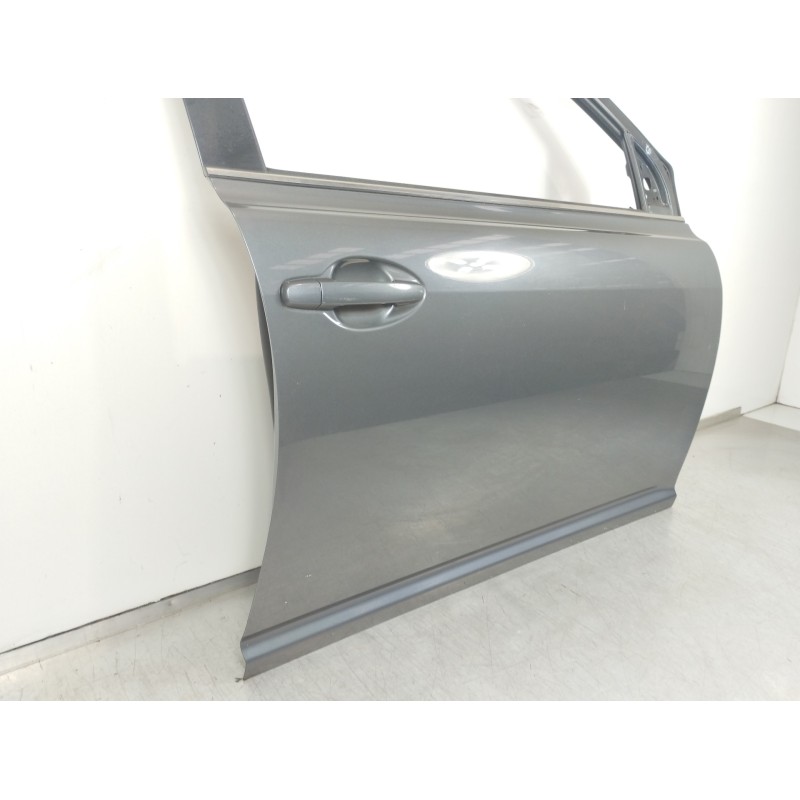 Recambio de puerta delantera derecha para toyota avensis berlina (t25) 2.2 d-4d executive berlina (5-ptas.) referencia OEM IAM  
