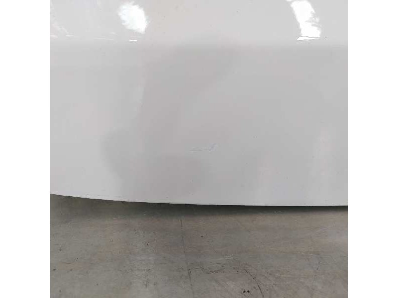 Recambio de porton trasero para kia carens ( ) business referencia OEM IAM 73700A4040  