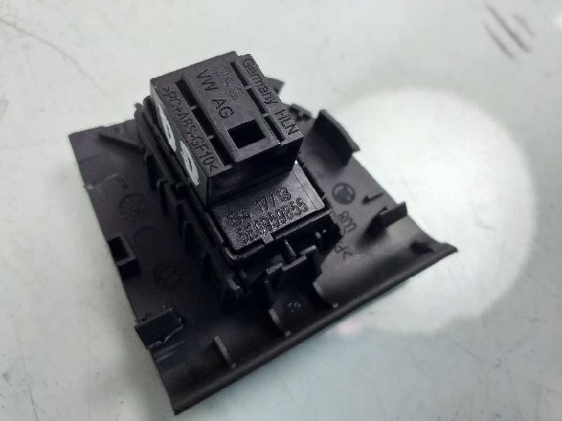 Recambio de mando elevalunas delantero derecho para skoda octavia lim. (5e3) elegance referencia OEM IAM 5E0959855  