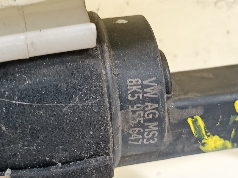 Recambio de deposito limpia para audi a4 ber. (b8) básico referencia OEM IAM 8T0955453C  