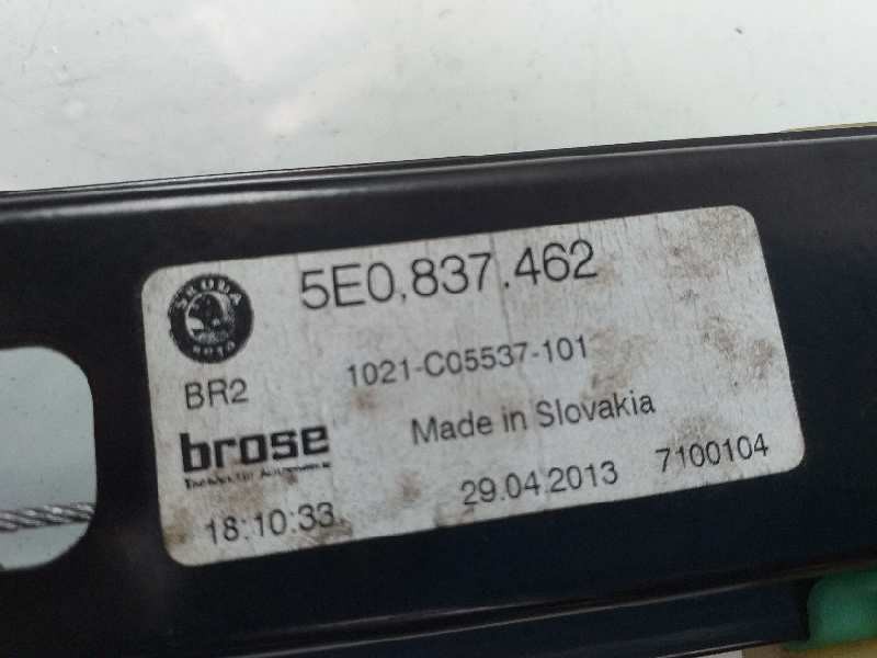 Recambio de elevalunas delantero derecho para skoda octavia lim. (5e3) elegance referencia OEM IAM 5E0837462 5Q0959802B 01308227