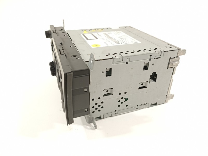 Recambio de sistema audio / radio cd para audi a4 ber. (b8) básico referencia OEM IAM 8T1035186P  