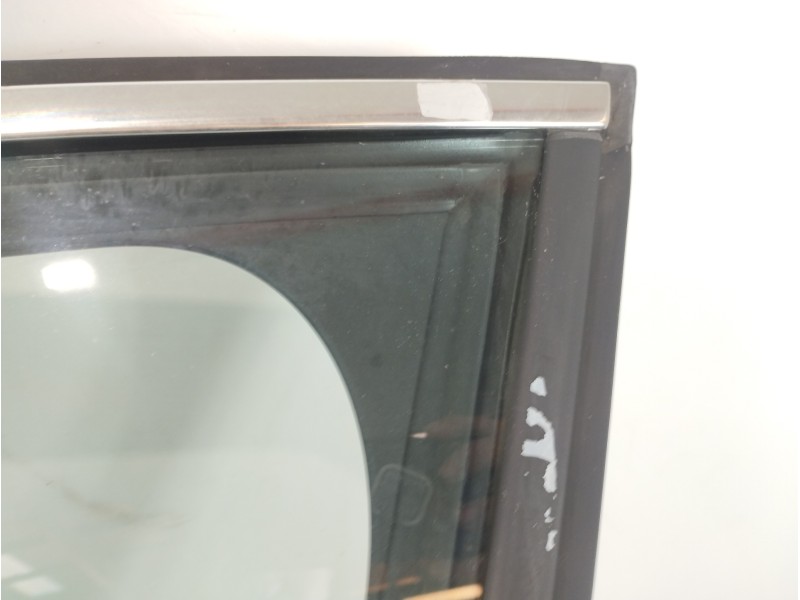 Recambio de puerta delantera izquierda para ds 4 style referencia OEM IAM   