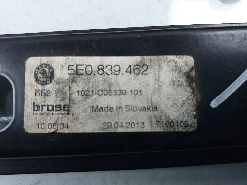 Recambio de elevalunas trasero derecho para skoda octavia lim. (5e3) elegance referencia OEM IAM 5E0839462 5Q0959812A 0130822724