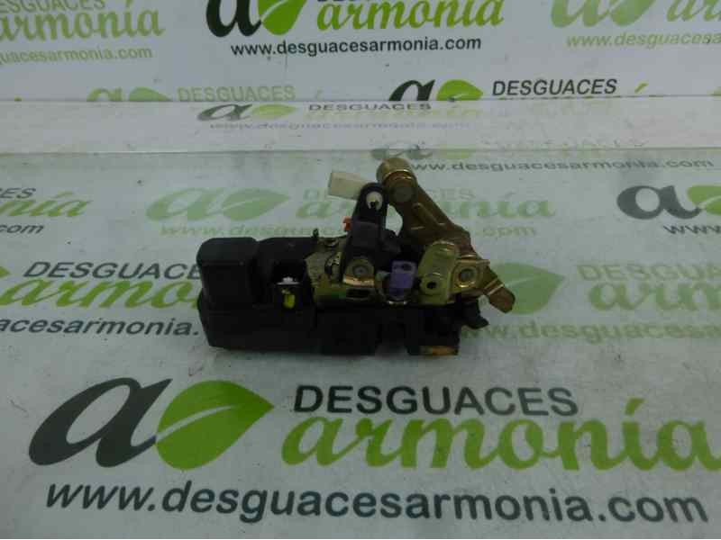 Recambio de cerradura puerta delantera izquierda para chrysler voyager (rg) 2.5 crd lx referencia OEM IAM 04717803AB  