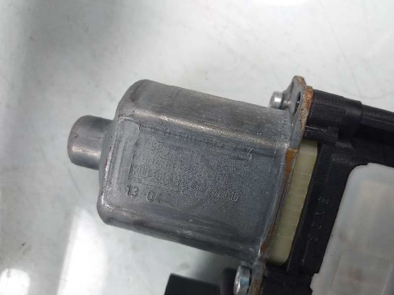 Recambio de elevalunas trasero derecho para skoda octavia lim. (5e3) elegance referencia OEM IAM 5E0839462 5Q0959812A 0130822724