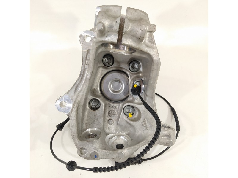 Recambio de mangueta delantera izquierda para bmw serie 3 berlina (g20) 330d referencia OEM IAM 6877143 62165410 6871191