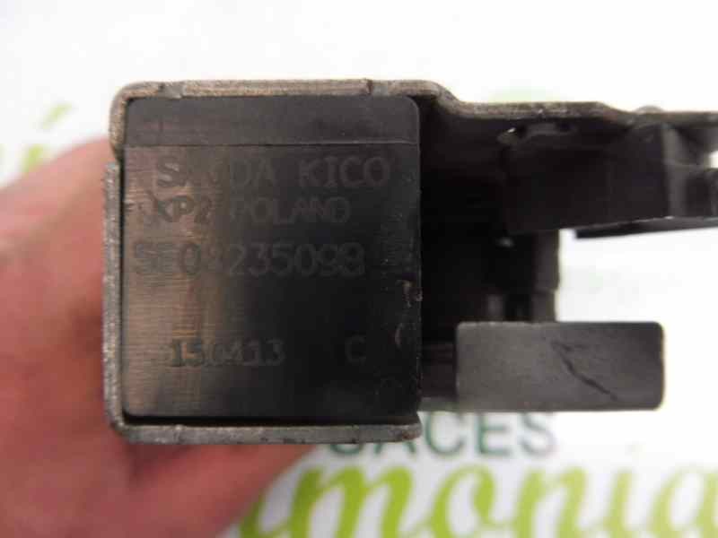 Recambio de cerradura capot para skoda octavia lim. (5e3) elegance referencia OEM IAM 5E0823509B  
