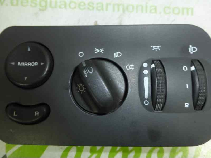 Recambio de mando luces para chrysler voyager (rg) 2.5 crd lx referencia OEM IAM 0ZL711DVAC  