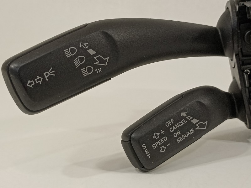 Recambio de mando intermitentes para audi a4 ber. (b8) básico referencia OEM IAM 8K0953502BD  