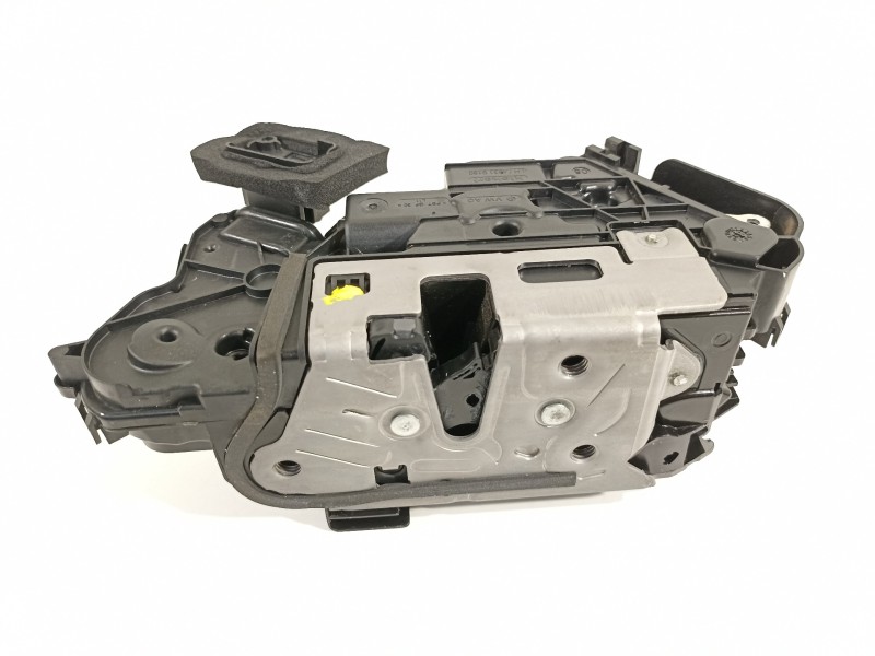 Recambio de cerradura puerta delantera izquierda para audi a1 sportback (gba) 25 tfsi básico referencia OEM IAM 5TB837015E  