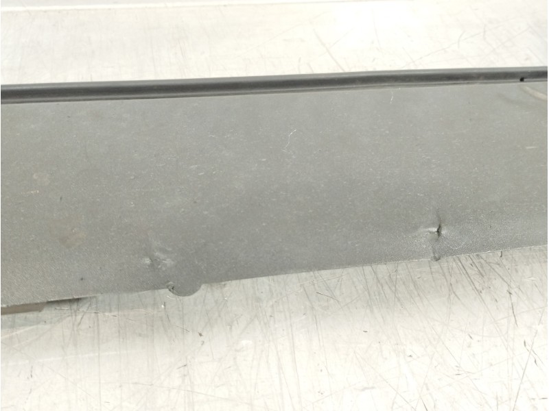 Recambio de faldon lateral para volvo xc60 kinetic 2wd referencia OEM IAM 31420622  