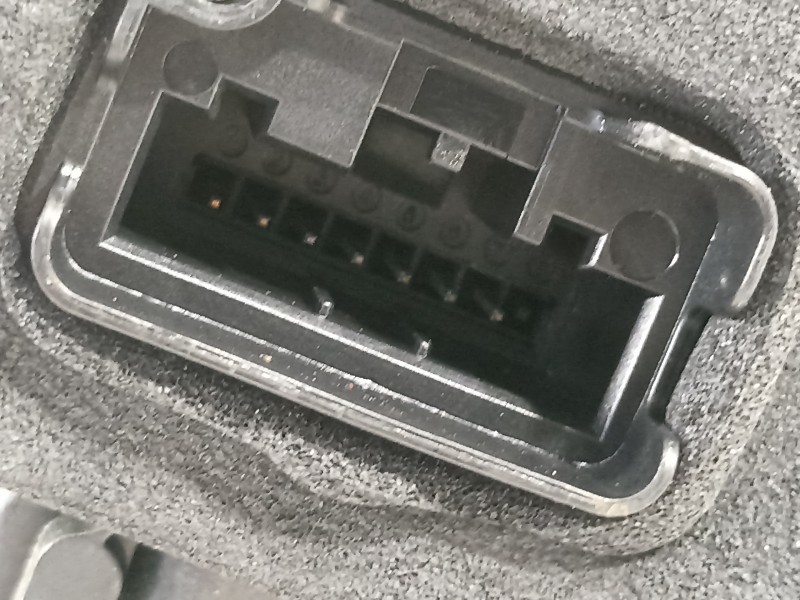 Recambio de cerradura puerta delantera izquierda para audi a1 sportback (gba) 25 tfsi básico referencia OEM IAM 5TB837015E  