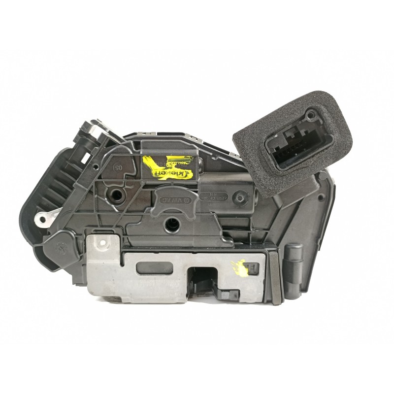 Recambio de cerradura puerta delantera derecha para audi a1 sportback (gba) 25 tfsi básico referencia OEM IAM 5TB837016E  