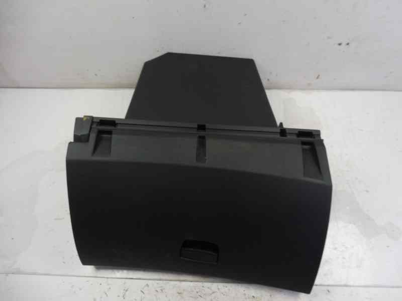 Recambio de guantera para renault laguna iii expression referencia OEM IAM 685000001R  